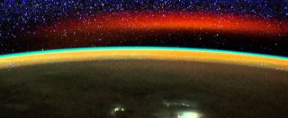 Copertina di La Terra vista dallo spazio: il time-lapse è mozzafiato