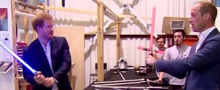 Copertina di Star Wars VIII, William e Harry ‘cavalieri Jedi’. I rampolli sul set del nuovo episodio