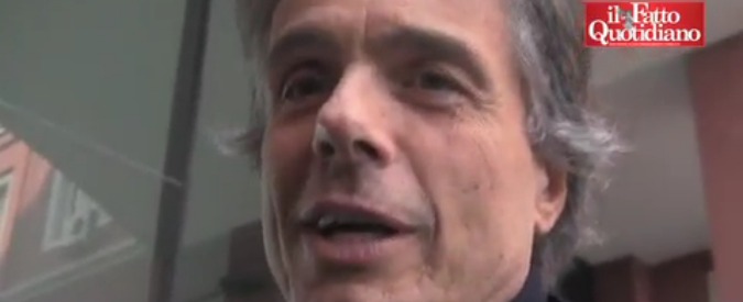 Copertina di Unioni civili, Marchini: ‘Se sindaco rispetterò legge’. Ressa coi cronisti su dietrofront