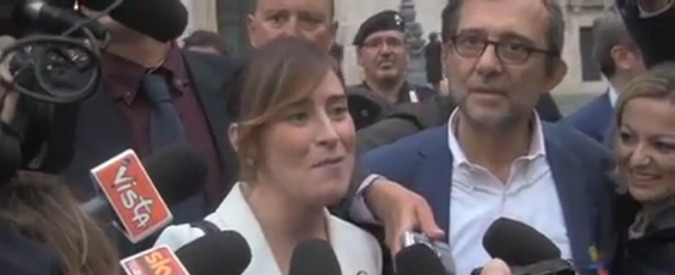 Copertina di Unioni civili, Boschi: “Legge già vecchia? Risultato storico, lo dice questa piazza. Sindaci la rispettino”