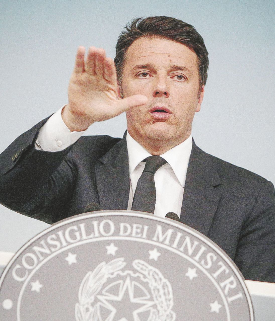 In manovra - Il presidente del Consiglio, Matteo Renzi - Ansa Anticipare il referendum per schivare la Consulta