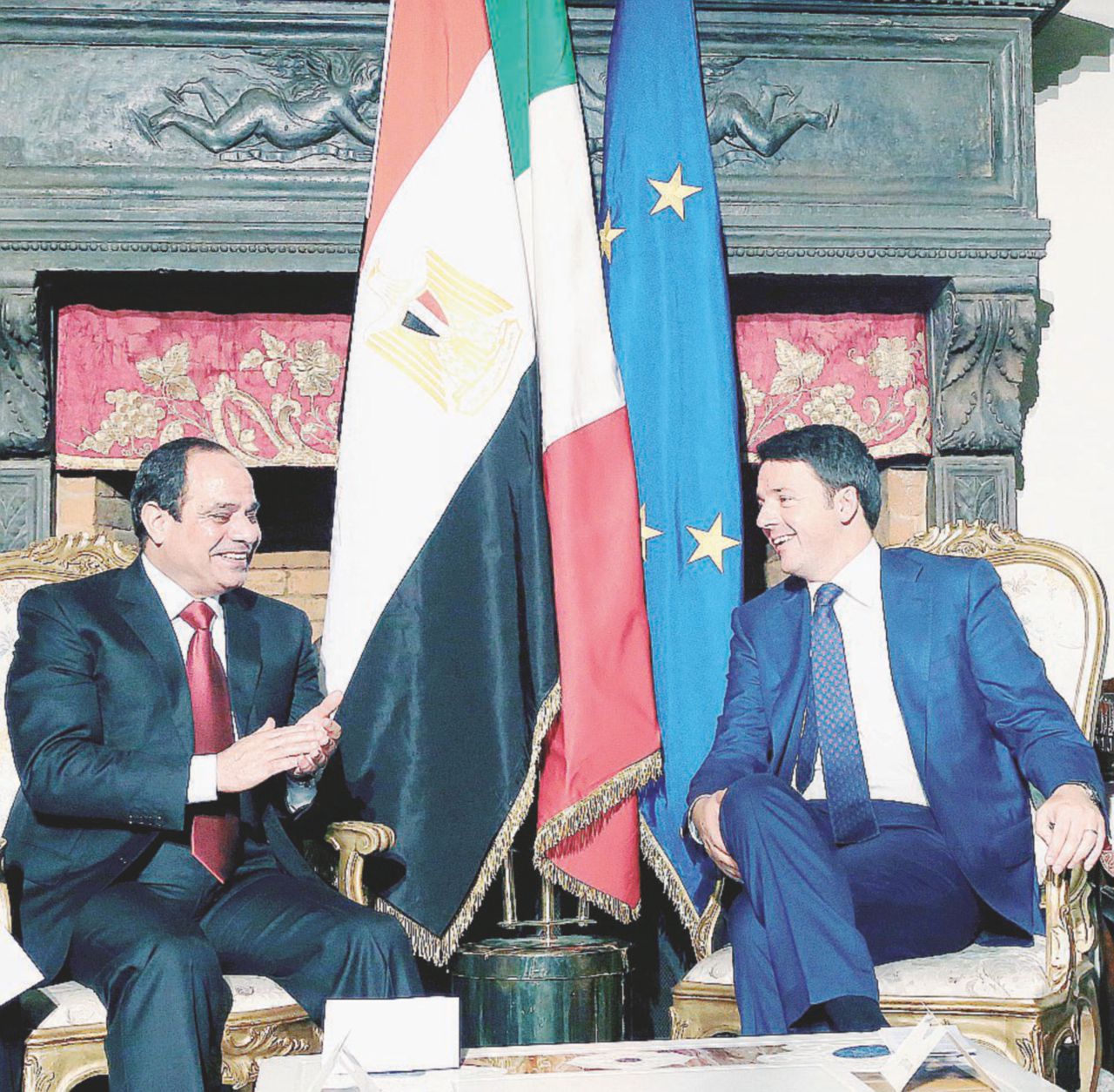 Amicizia in bilico - Al Sisi a Roma con Renzi nel novembre 2014. Regeni, nei tabulati la pista del “traditore”