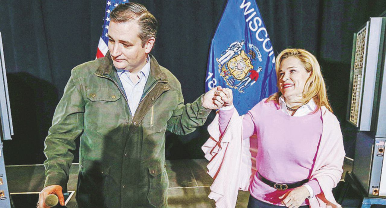 Ted Cruz con la moglie prima dell’annuncio del ritiro - Ansa Sollievo generale per la disfatta del vero “ultrà”