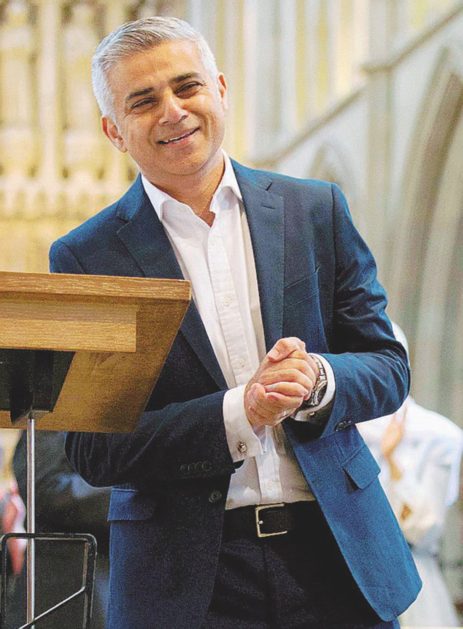 Storie esemplari - Sadiq Khan figlio di un autista di bus a Londra Sadiq e i suoi fratelli nuovi volti del potere