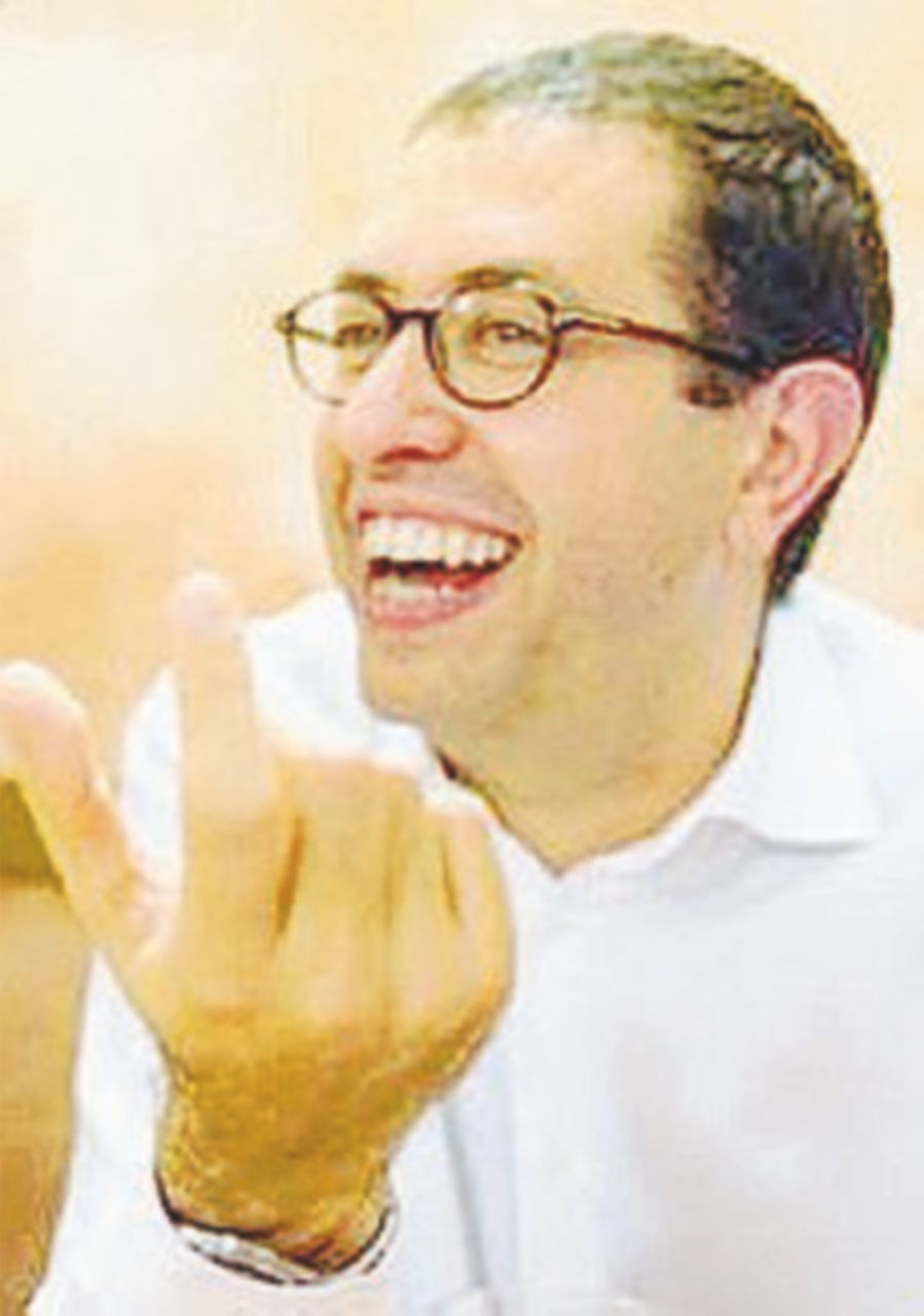 Parla Nannicini, Camusso e Barbagallo se ne vanno Parla Nannicini, Camusso e Barbagallo se ne vanno