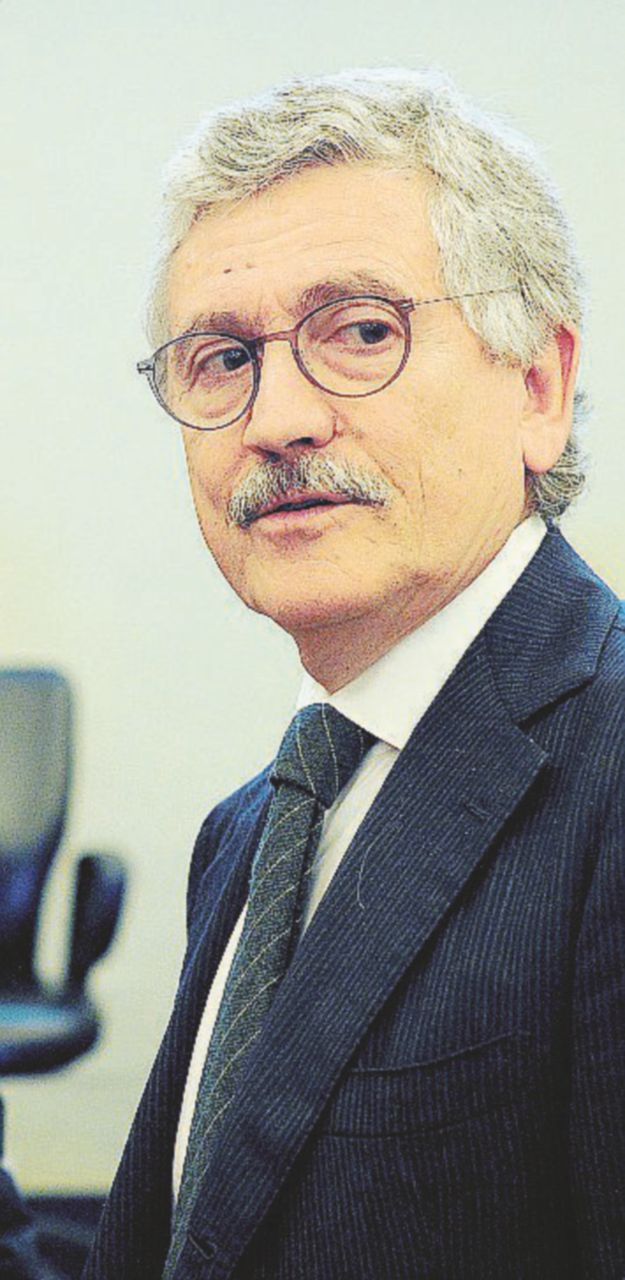 Massimo D’Alema Voglia di No al referendum. Toh, nel Pd c’è Chiamparino