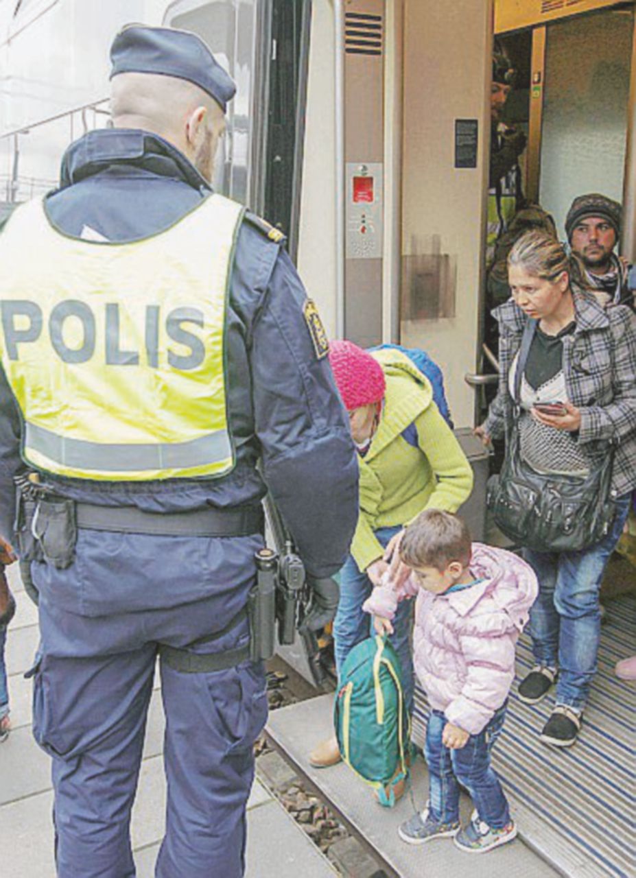 - Controlli a Malmö - Ansa Le richieste dei rifugiati alla mutua svedese: “Curate mia figlia infibulata”