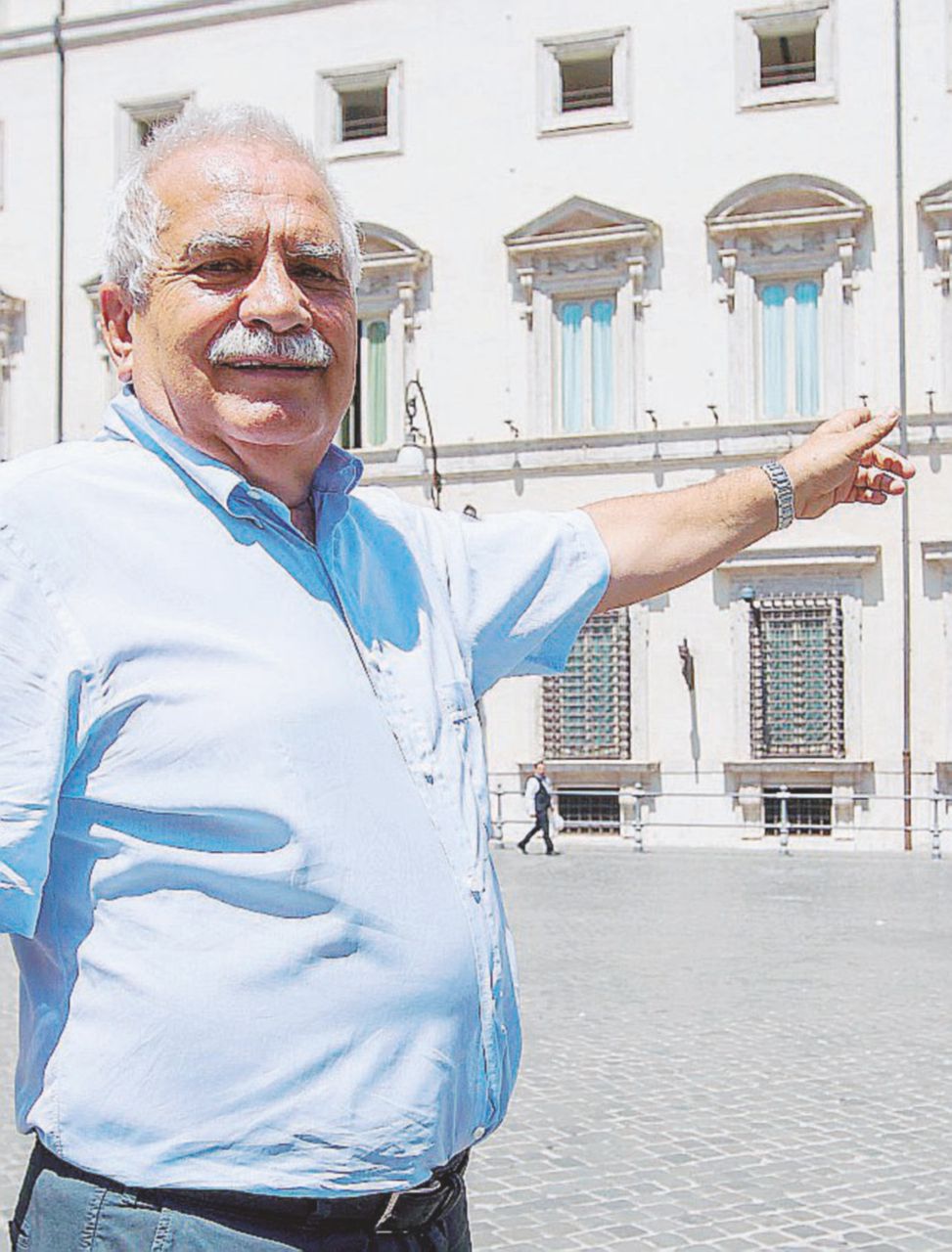 Specialista - Severino Antinori Antinori ai domiciliari L’accusa: rapina di ovuli