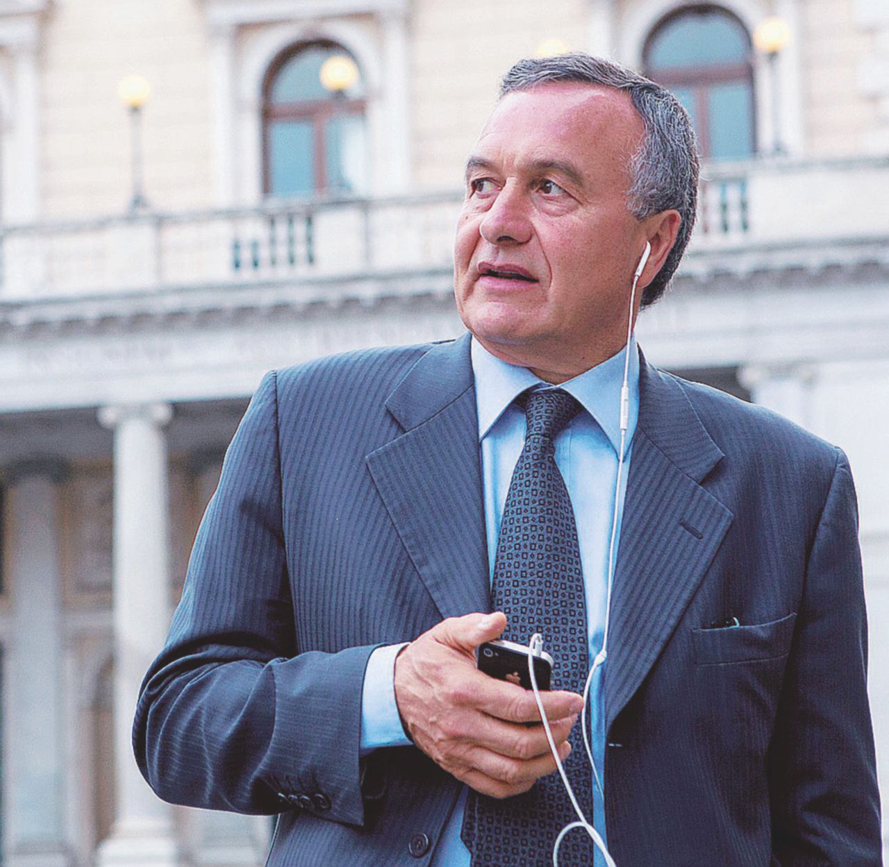 Copertina di Il viceministro Bubbico è sulla bocca di tutti     ma  cade sempre in piedi