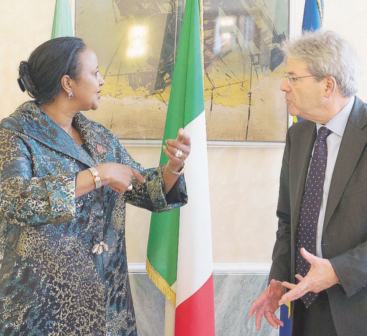 Paolo Gentiloni e Amina Chawahir Mohamed (Kenya) - Ansa Altro che aiuti, ora l’Africa va conquistata (di nuovo)