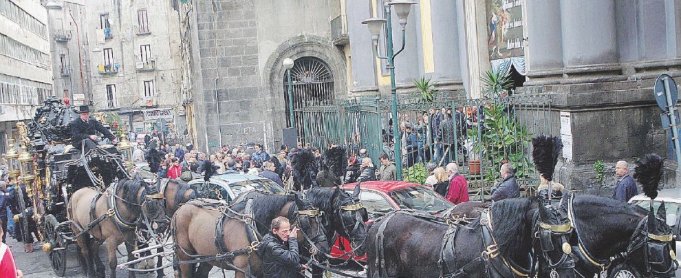 Qui dove nasce Gomorra: la realtà oltre ogni finzione Qui dove nasce Gomorra: la realtà oltre ogni finzione