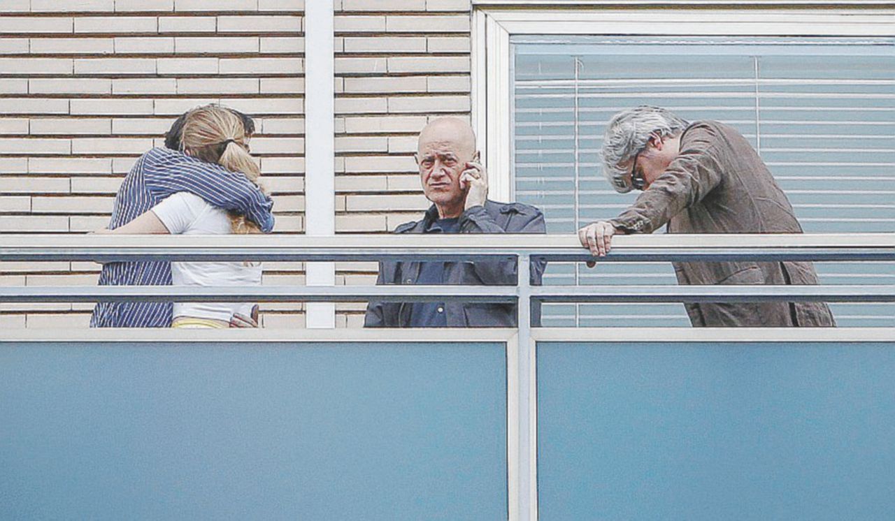 La commozione alla casa di cura Nostra Signora della Mercede - Ansa Guerra di successione a Torre Argentina