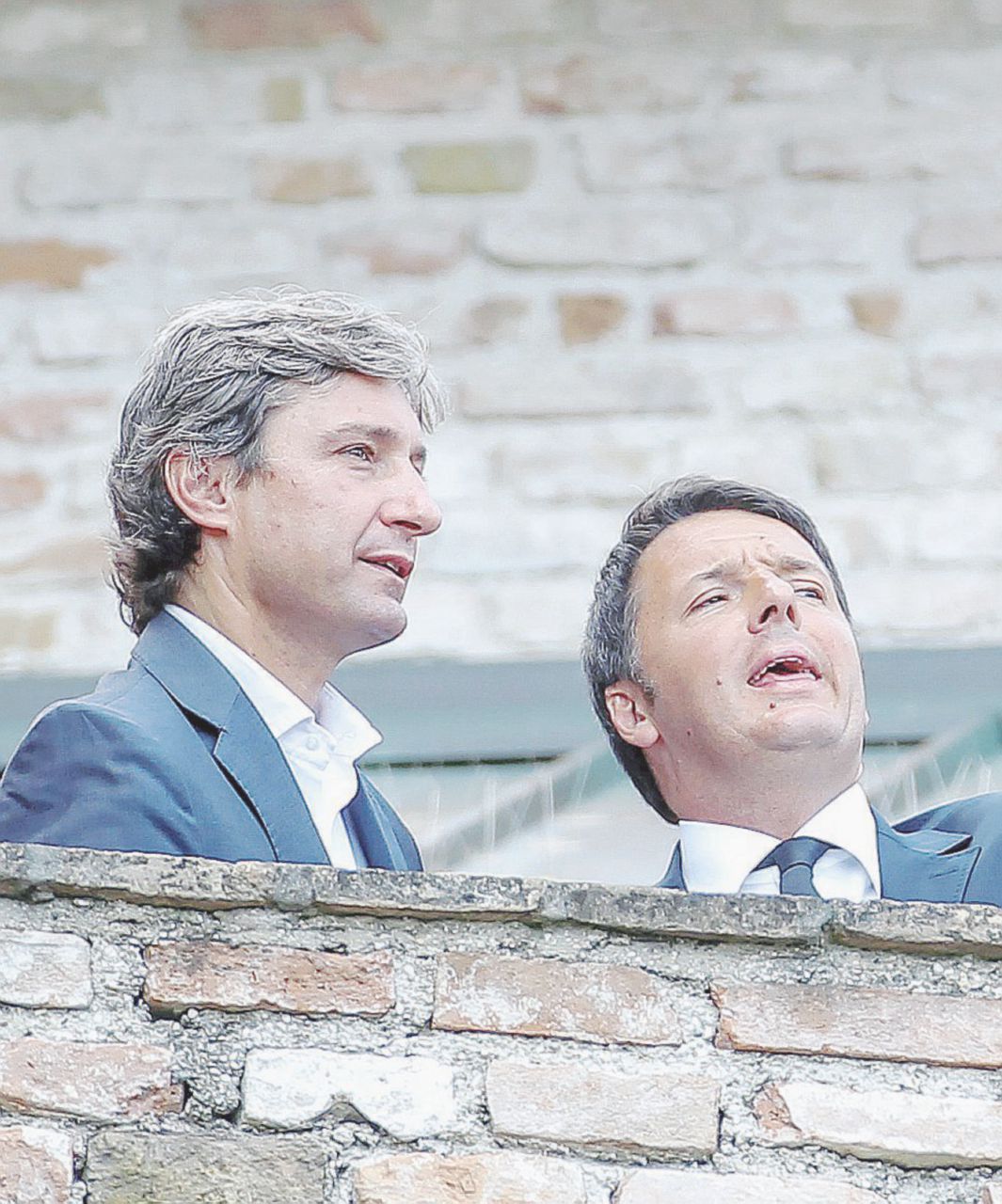 Il sindaco Andrea Gnassi e il premier Matteo Renzi - Ansa Rimini, il sindaco della Nazione e il suicidio 5Stelle