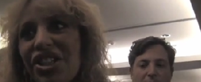 Copertina di Elezioni Roma 2016, Marchini: “Mussolini capolista? Serve contro tsunami grillino che devasterà città”. Lei: “Sei bellissimo”