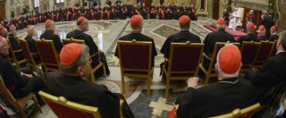 Copertina di Donne diacono, cardinali divisi dopo l’apertura di Francesco. Socci: “E’ un suicidio”