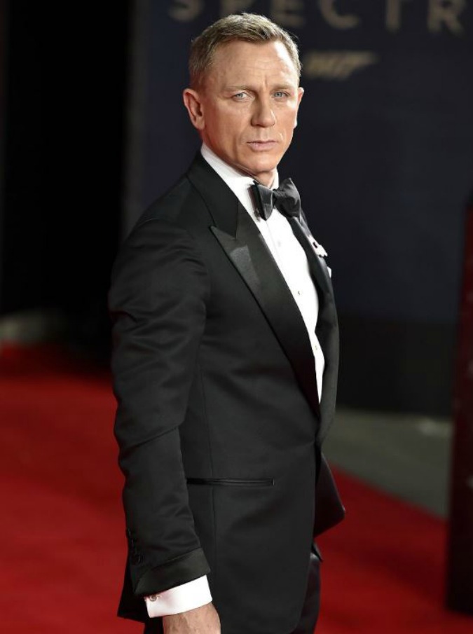 Daniel Craig, che cosa è successo a James Bond? La faccia del divo ai Bafta non è quella che siamo abituati a vedere