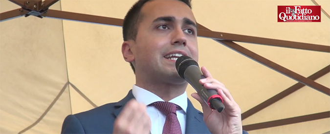 Copertina di Migranti, Di Maio (M5S): ‘Prima reddito di cittadinanza per gli italiani, poi l’accoglienza’