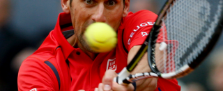Copertina di WTA Madrid 2016, Novak Djokovic vince il torneo maschile. Ma deve sudare per battere Andy Murray