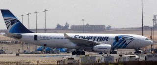 Copertina di Egyptair, “rottami non sono del volo Parigi-Cairo precipitato”. Aperte tutte le ipotesi, compreso il terrorismo – Foto e video