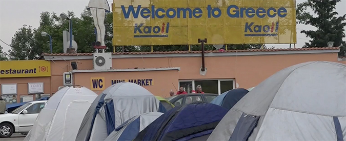 Copertina di Grecia, comincia sgombero al campo di Idomeni dove sono bloccati 8mila profughi