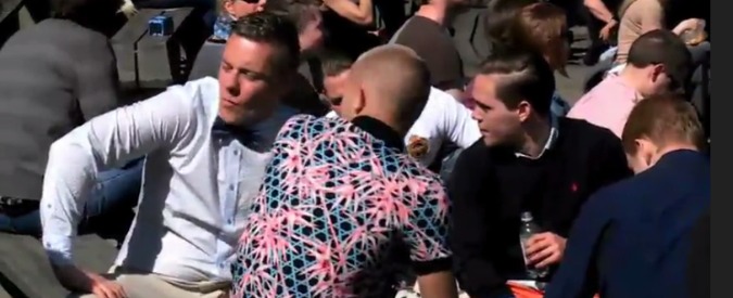 Copertina di Servizio Pubblico, neonazisti alla svedese? Contraddizioni tra politiche di accoglienza ed estremismo