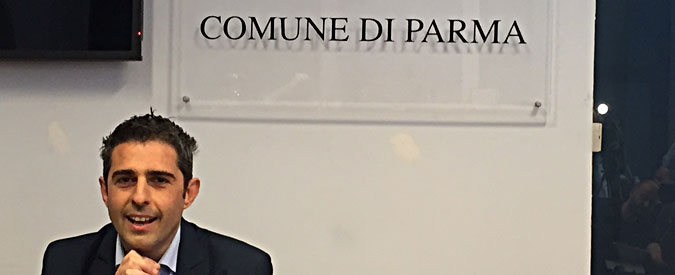 Parma, la difesa di Pizzarotti ai vertici M5s: “Espulsione? Regolamento mai votato dall’assemblea”