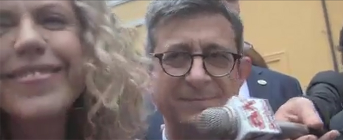 Copertina di Unioni civili, Cirinnà e Lo Giudice: “M5S inutile e di destra. Prossimo passo le adozioni”