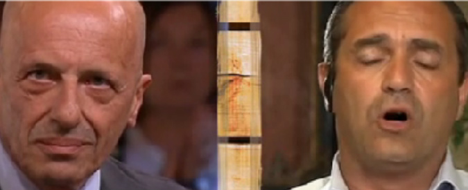 Copertina di Sallusti vs De Magistris: “Nessuno gli ha strappato la toga”. “Porti rispetto”