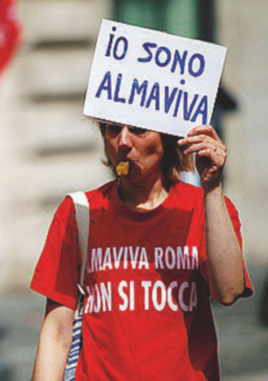 Almaviva, raggiunta l’intesa: scongiurati 3mila licenziamenti Almaviva, raggiunta l’intesa: scongiurati 3mila licenziamenti