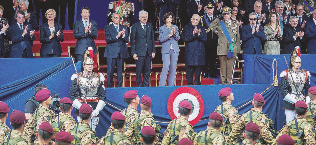 Copertina di 50 milioni al giorno in spese militari, 13 per le nuove armi