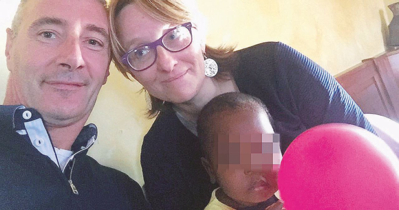 “Io e la mia bambina trattata da clandestina”