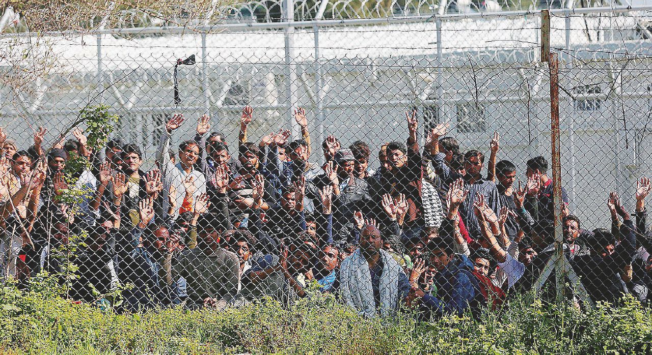 Tra Ue e Turchia i migranti bloccati nel limbo ellenico