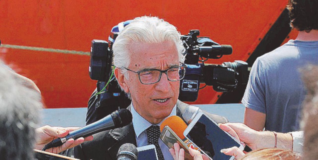 I 5 sindaci eletti al 1° turno: Zedda, Gnassi e gli altri