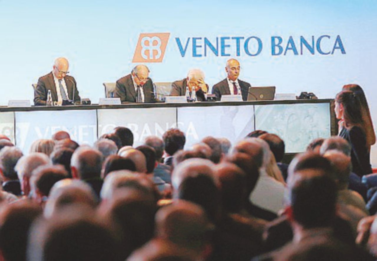 Veneto banca, l’aumento di capitale più pazzo del mondo: “Massimo rischio”