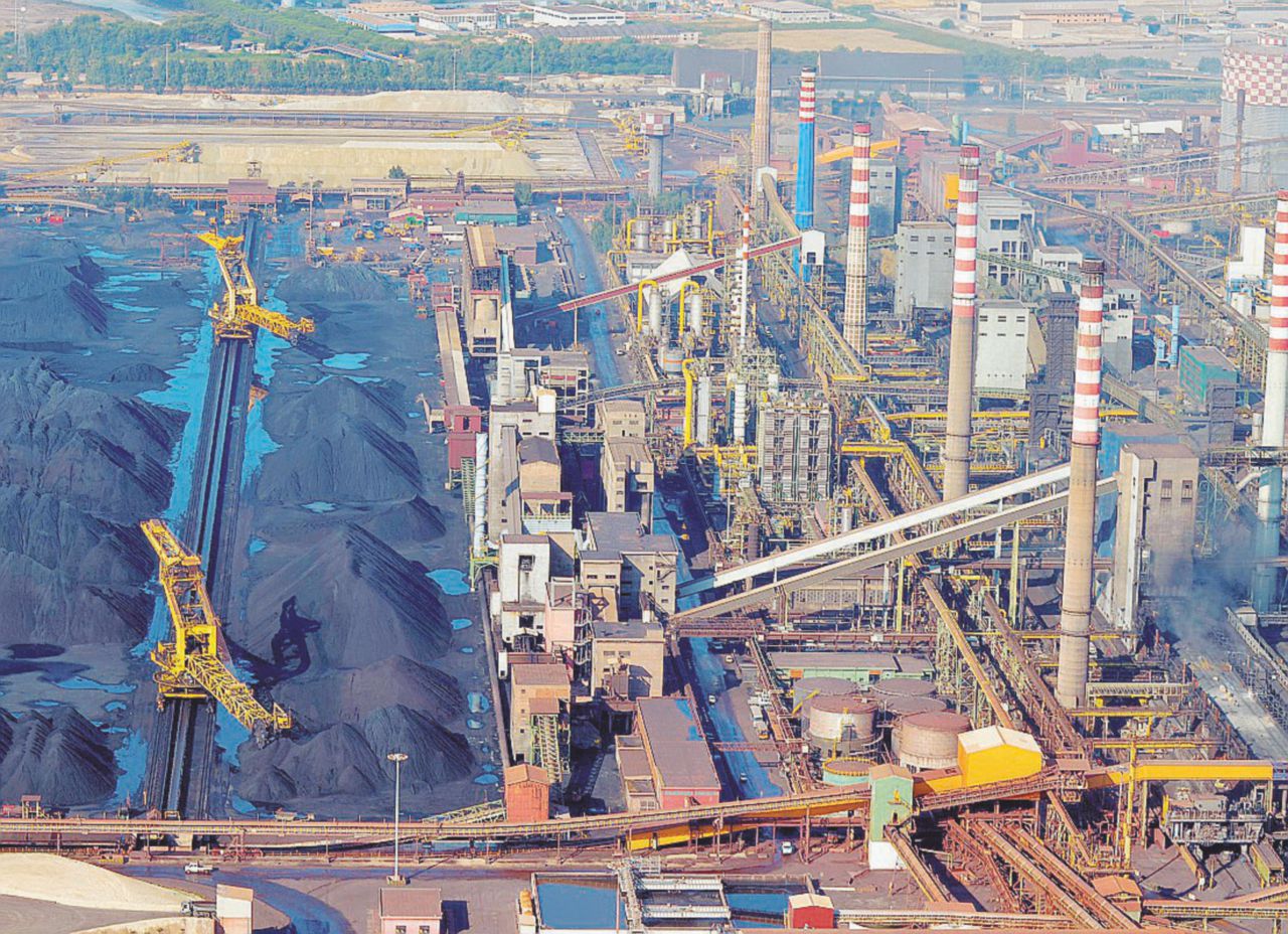 Ilva, salvacondotto perenne: immunità pure a chi la compra