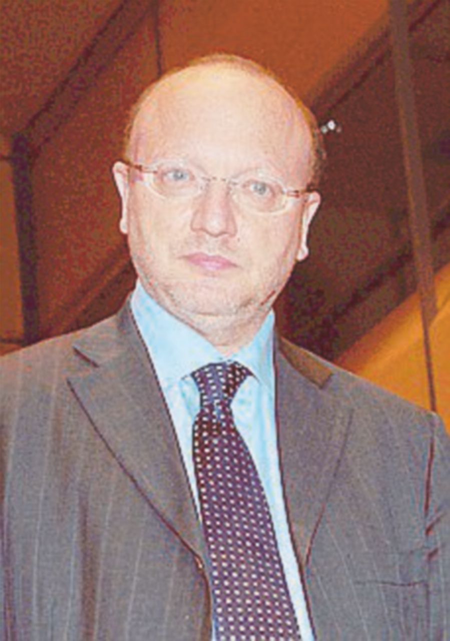 Boccia porta Confindustria ai piedi del governo