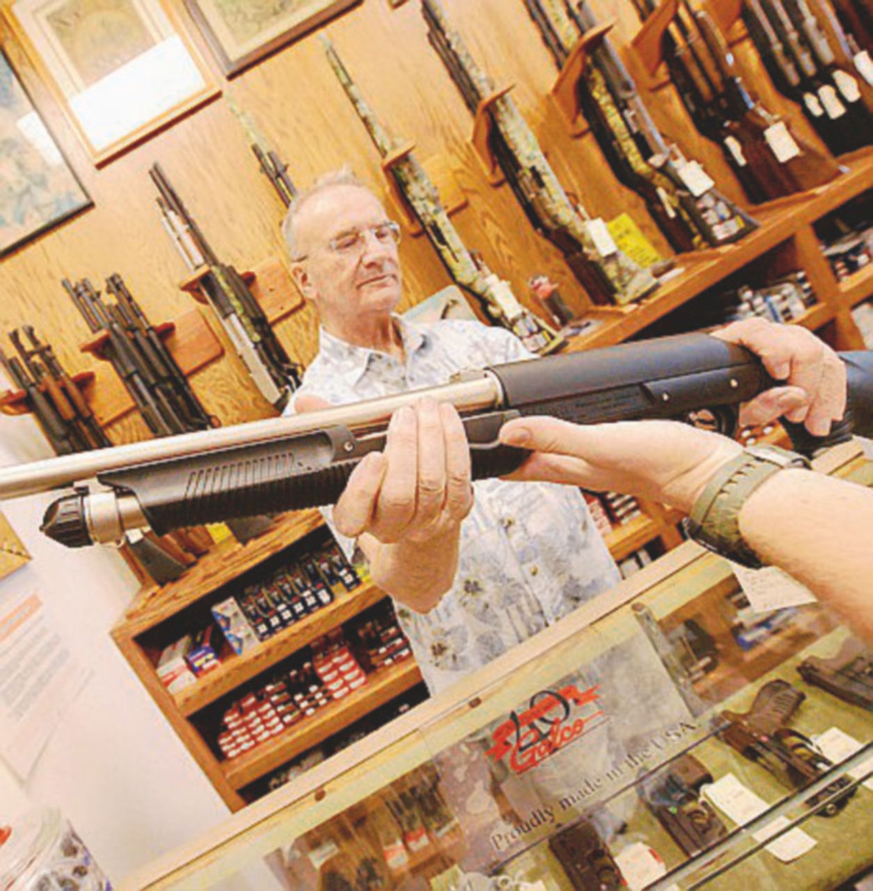 Copertina di In Florida né porto d’armi né registro dei nomi