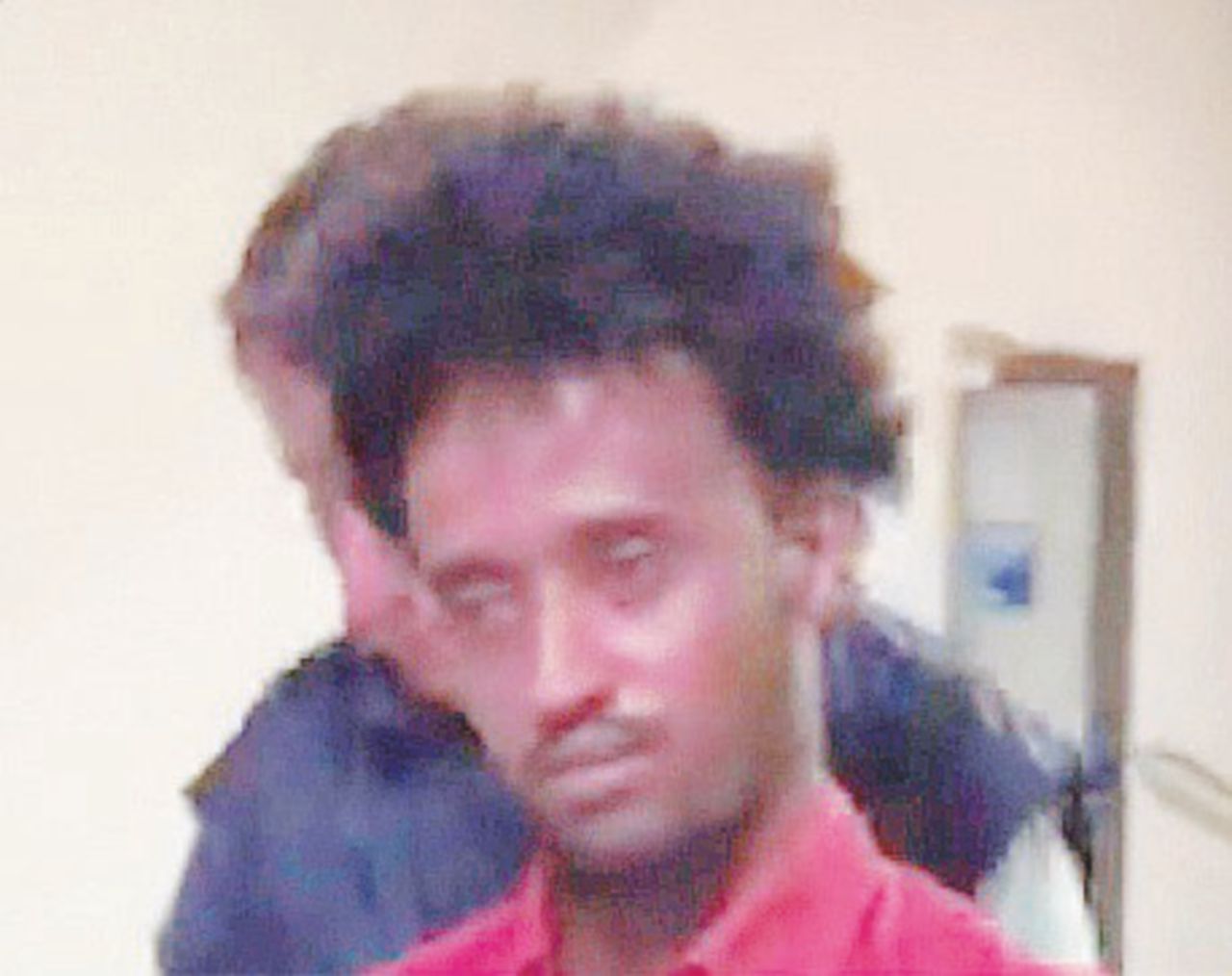 Copertina di Alias sui social, pizzini e tabulati Il gip: “Medhane è un trafficante legato a un latitante etiope”