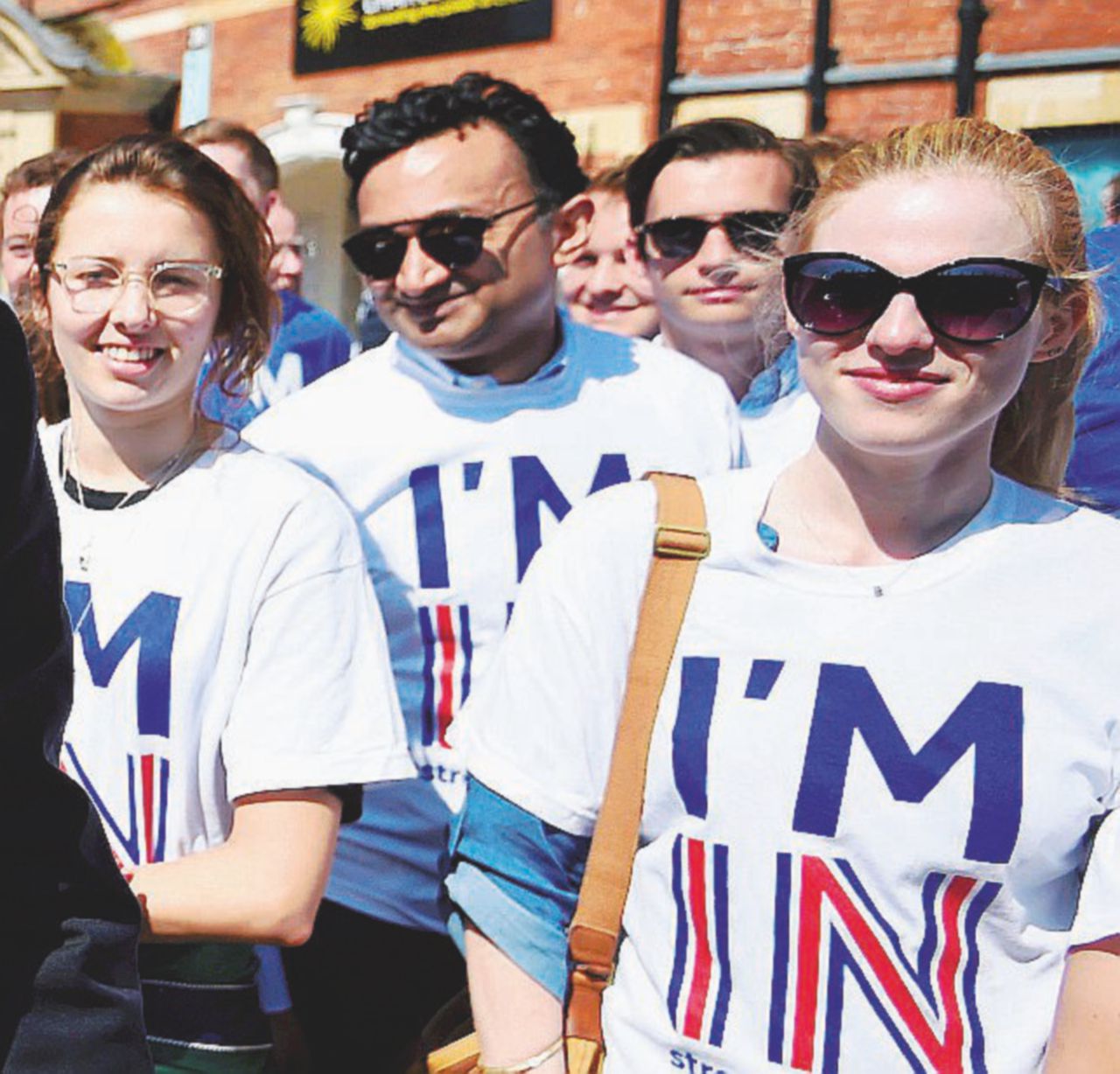 Copertina di Giovane, di sinistra e urbanizzato:  io voterò Remain