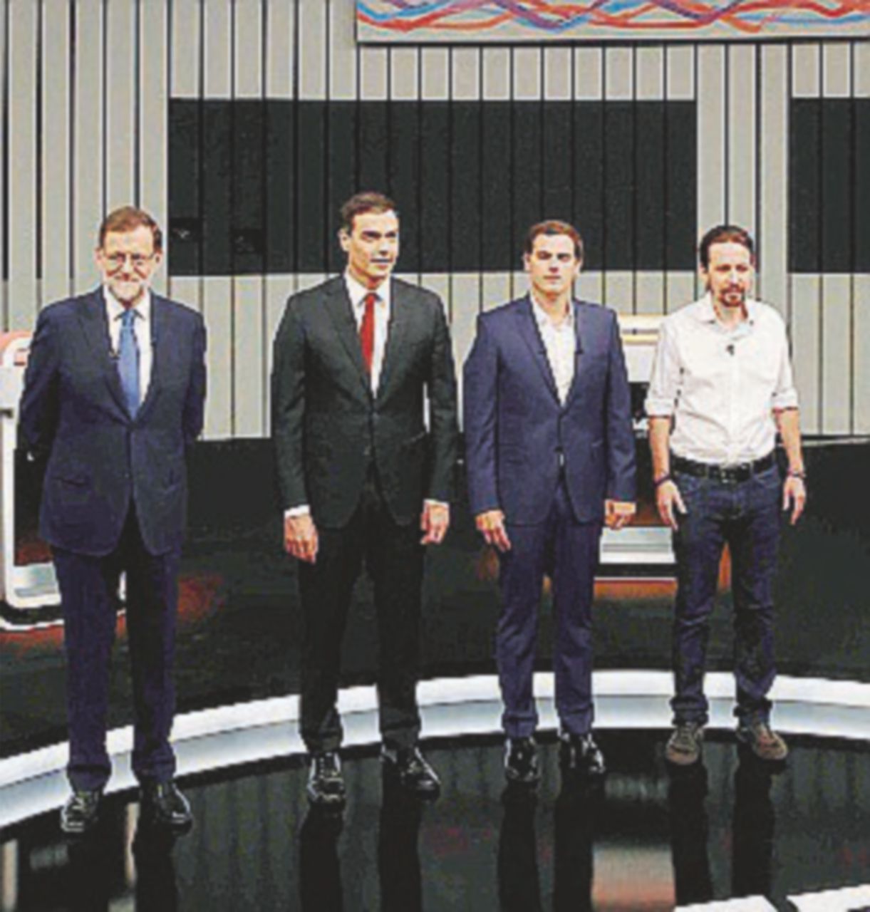 Rajoy lancia promesse contro tutti e il trio Sánchez-Iglesias-Rivera fa flop