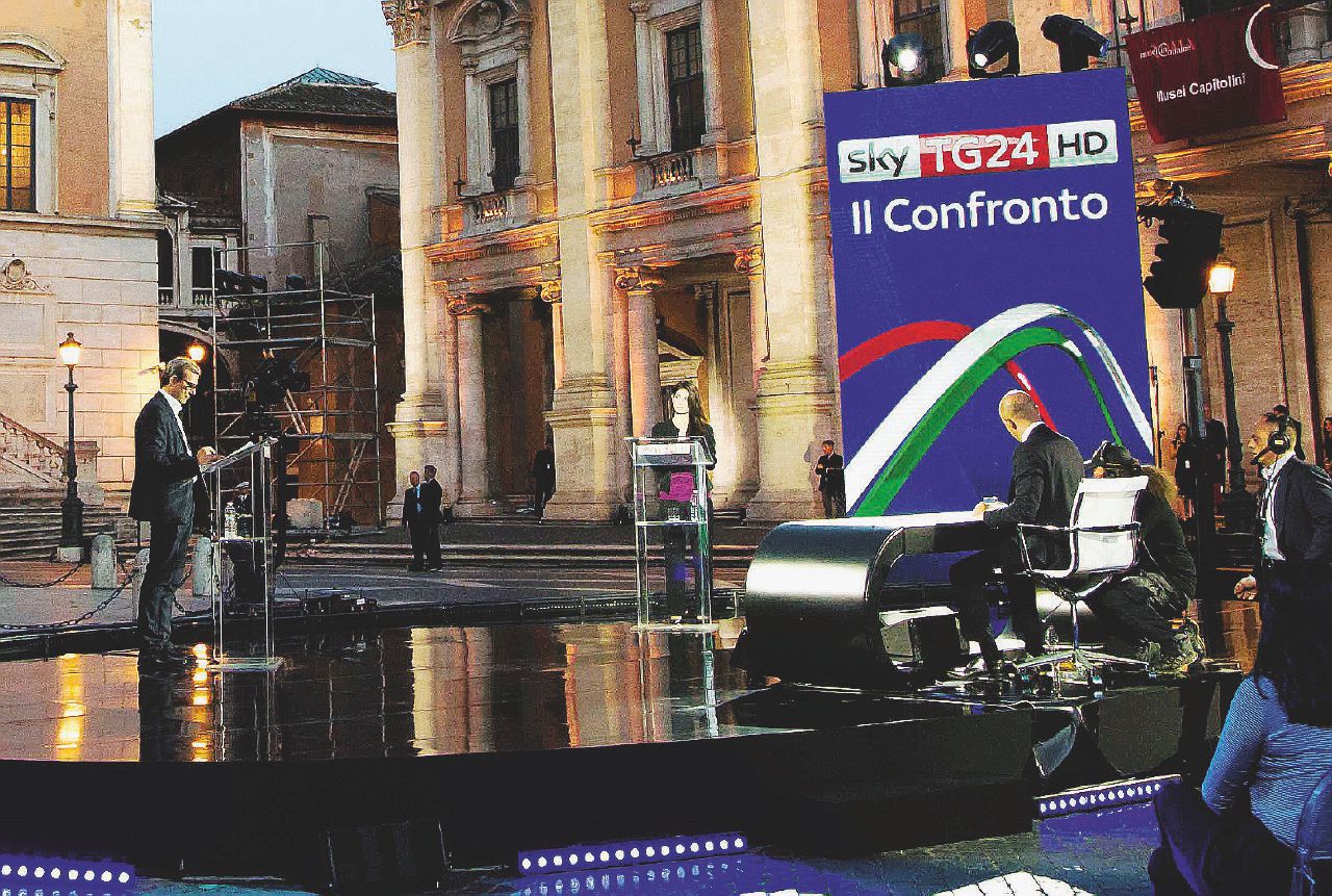 Mafia, rifiuti e Olimpiadi Raggi-Giachetti, sfida senza ko