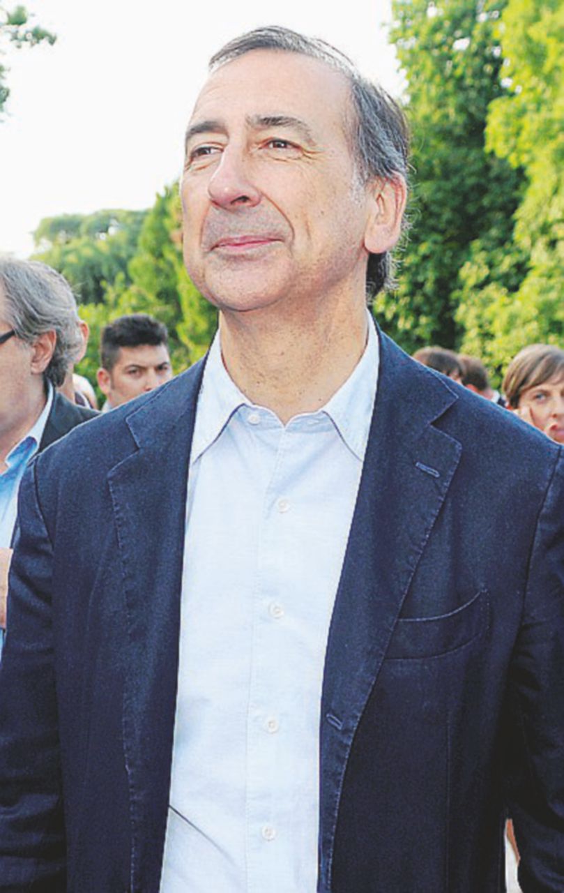 Copertina di La trasparenza negata da partiti e candidati