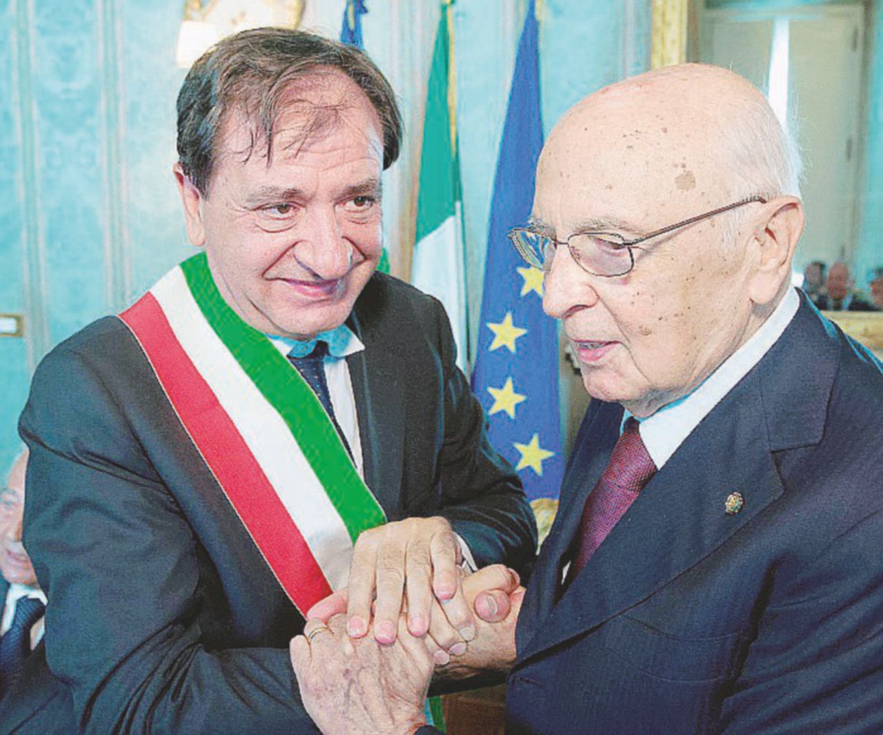 Copertina di Il Pd rottama il portavoce di Re Giorgio