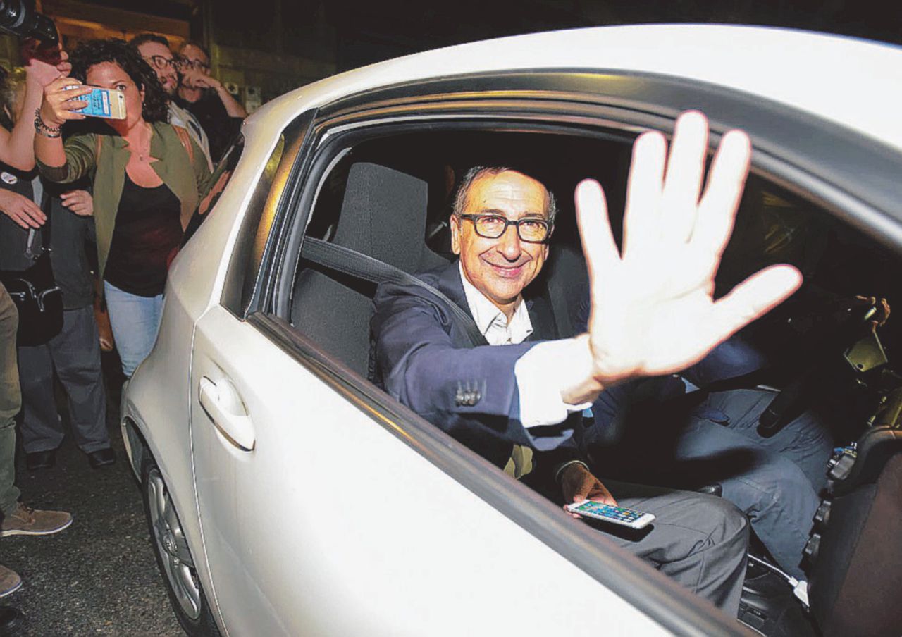 Sala ce la fa: diventa sindaco per 17mila voti