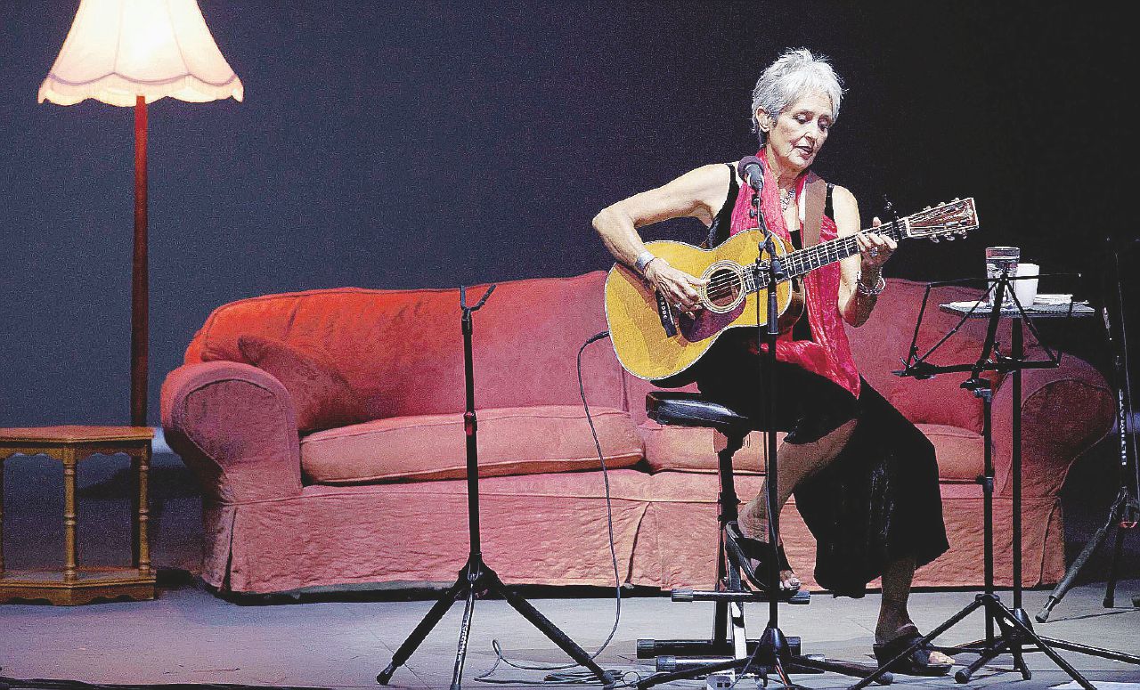 Copertina di Tutta la musica di Joan sul palco per i 75 anni