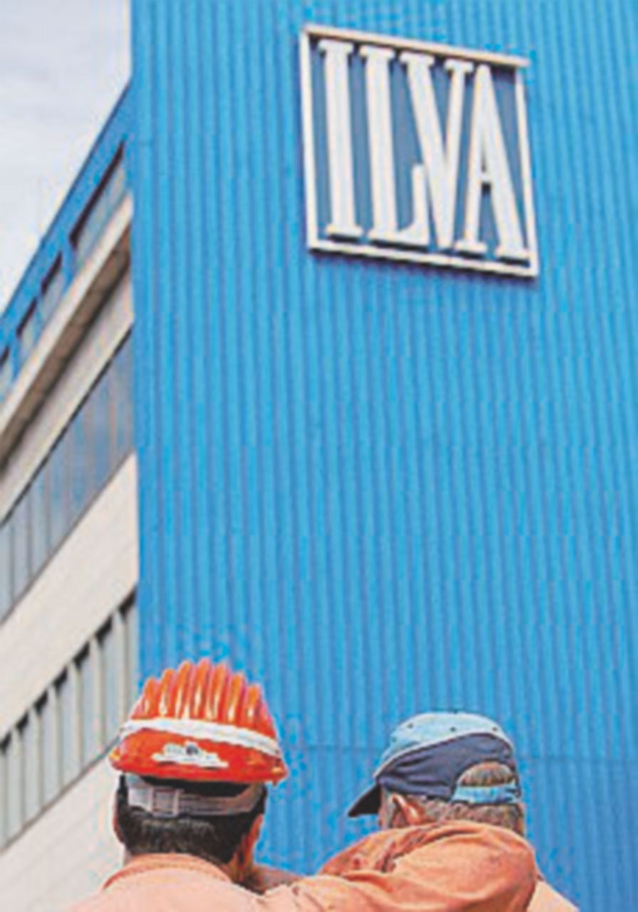 Attesi alla Camera ma i commissari Ilva non si presentano