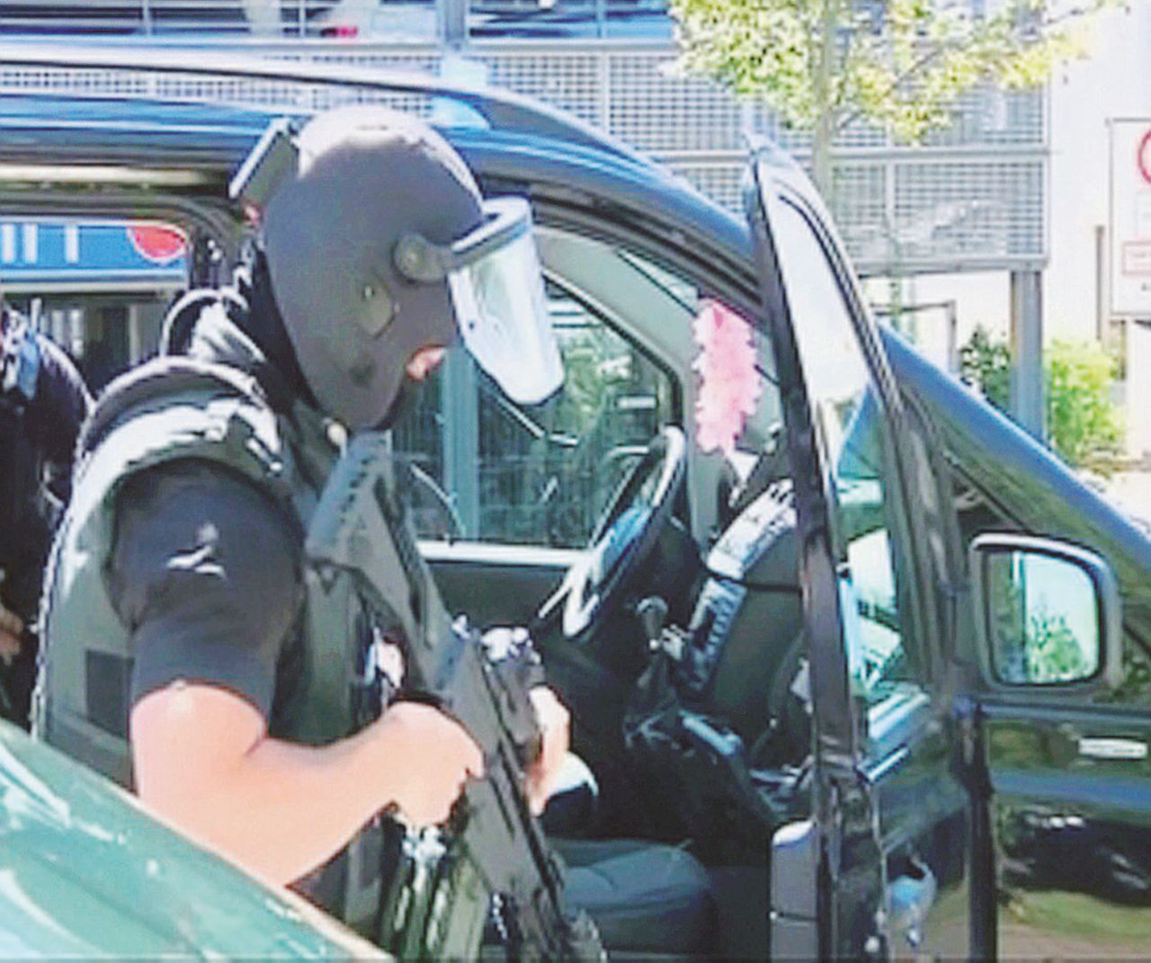 Il “terrorista” era uno squilibrato