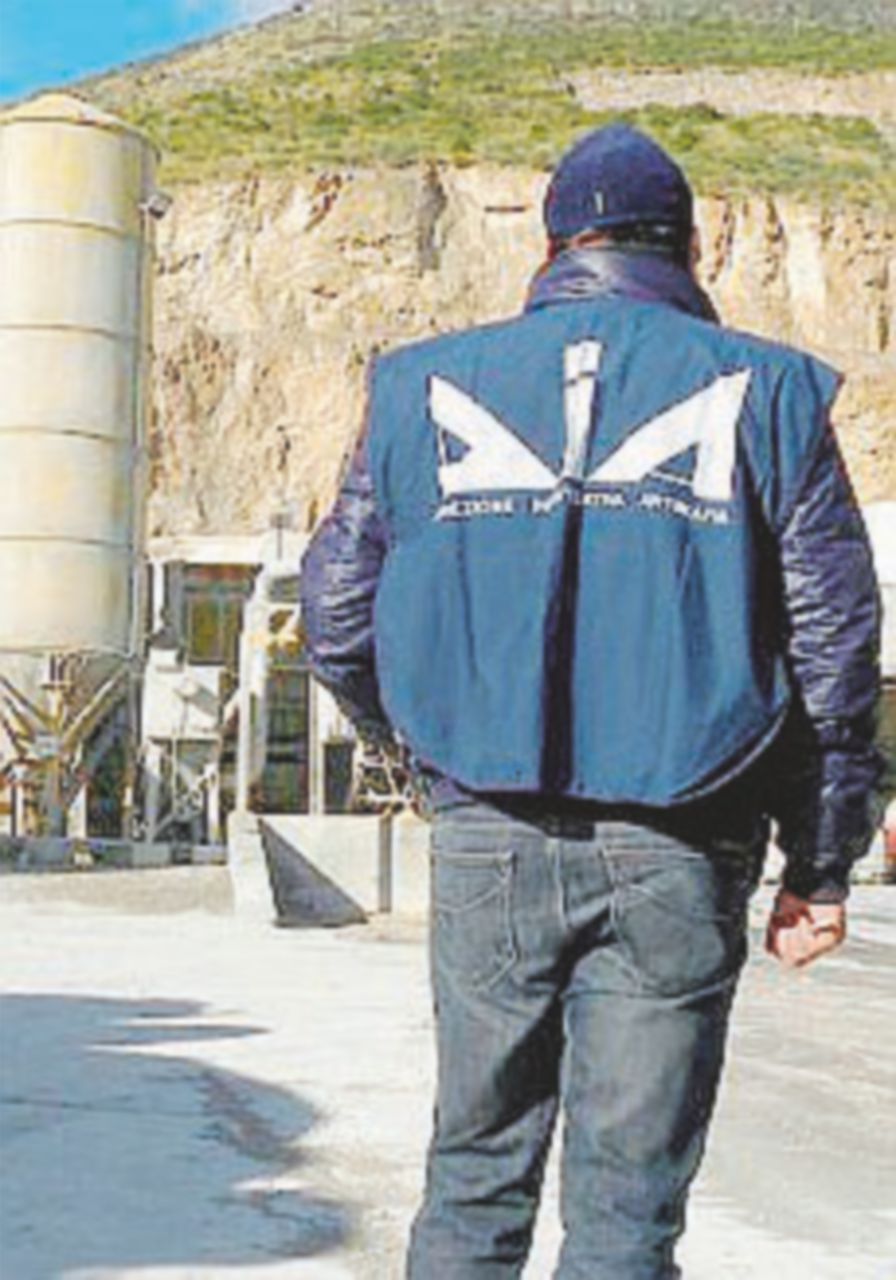 Clan dei supermercati: smantellato impero da 30 milioni di euro