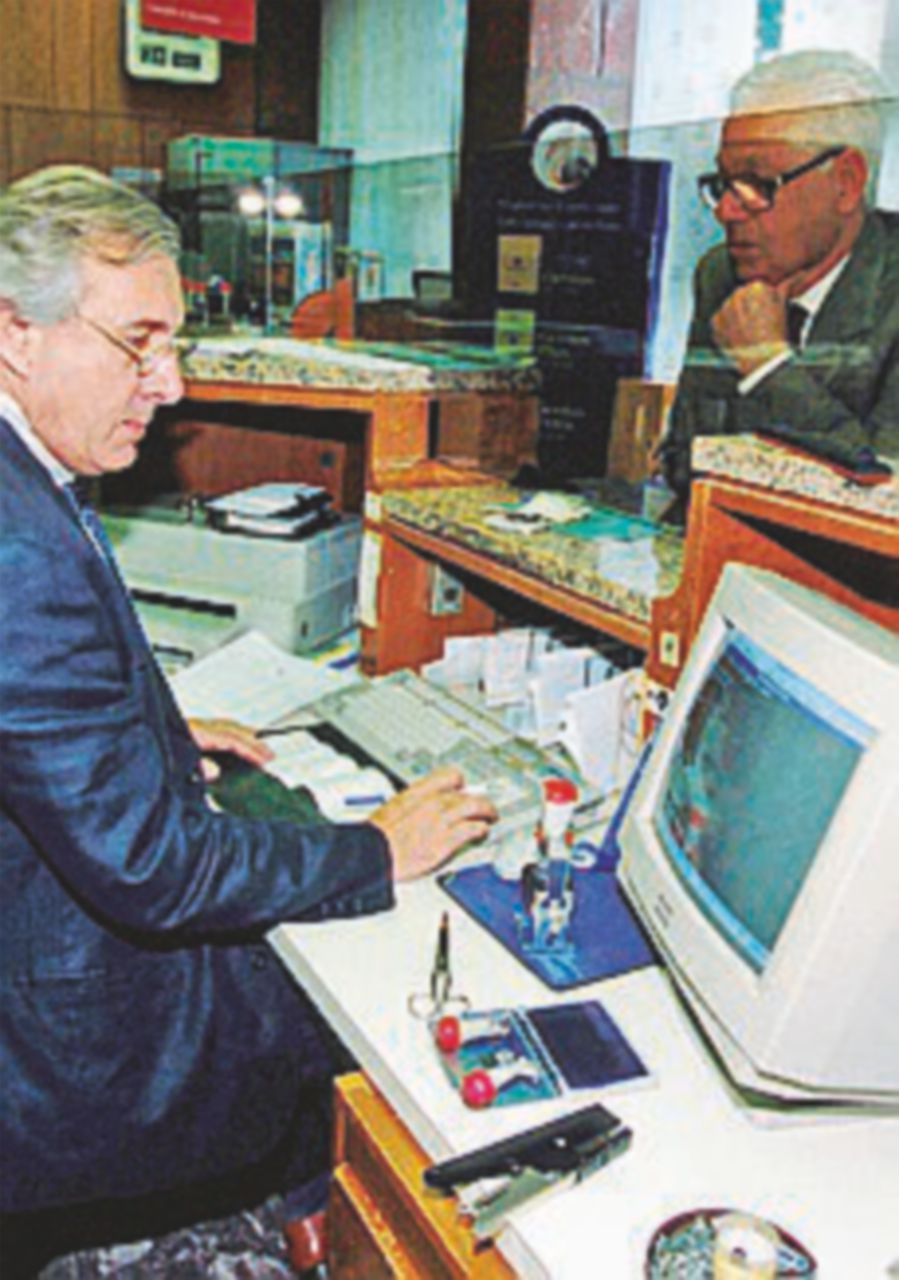 I soldi della Bce restano alle banche: fermi i prestiti