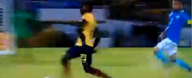 Copertina di Calcio, papera clamorosa di Alisson: ma l’arbitro salva il Brasile